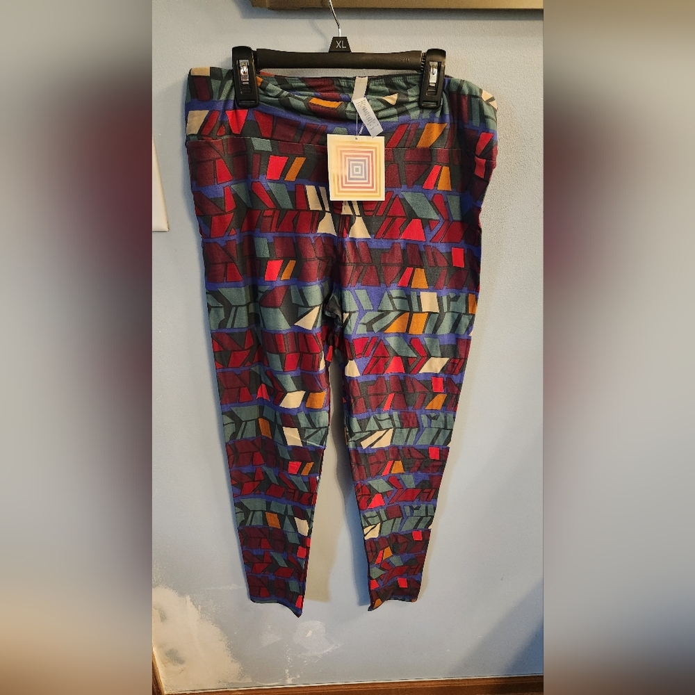 🍉Lula Roe Colorful Geometric Pattern Leggings